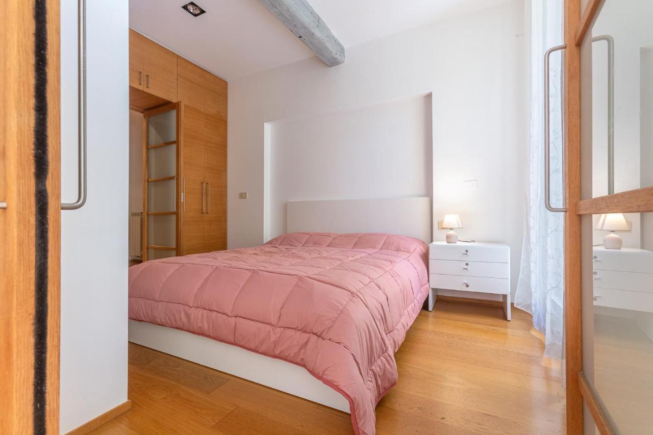 Pleasant Central Apartment With Garden Bologna Luaran gambar