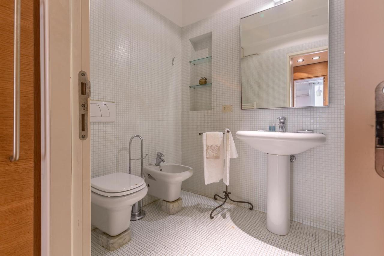 Pleasant Central Apartment With Garden Bologna Luaran gambar